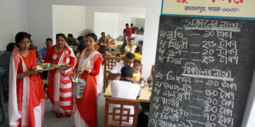 উপন্যাসের পাতা থেকে বাস্তবে ইন্দুবালা ভাতের হোটেল