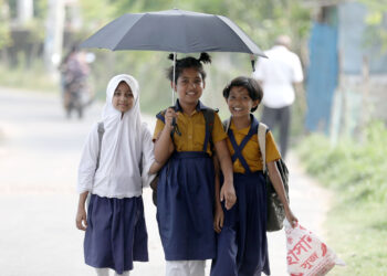 দাবদাহের কারণে স. প্রা. বিদ্যালয়ের ক্লাস ৫–৮ জুন ৪ দিন বন্ধ