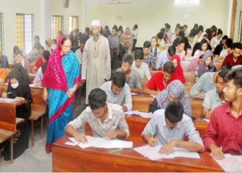পাবিপ্রবি’তে প্রথমবর্ষের গুচ্ছ পদ্ধতির ‘এ’ ইউনিটের ভর্তি পরীক্ষা অনুষ্ঠিত