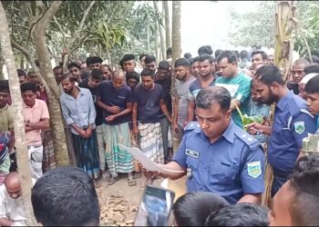 পাবনায় এক ট্রাক ড্রাইভারকে পিটিয়ে হত্যা