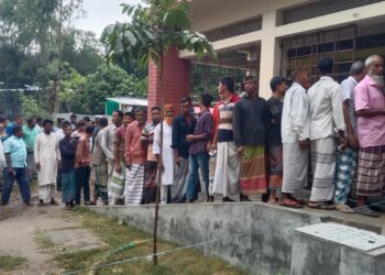 পাবনায় তিন উপজেলায় ভোটগ্রহণ চলছে