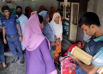 পাবনার ঈশ্বরদীর মহাদেবপুর গ্রামে গৃহবধুর রহস্যজনক মৃত্যু, পলাতক শ্বশুর-শ্বাশুড়ী ও স্বামী