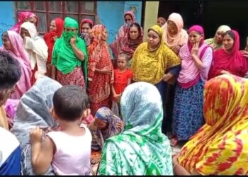 ঈশ্বরদীতে তালাকপ্রাপ্ত স্বামীর  ছুরিকাঘাতে স্ত্রী খুন।