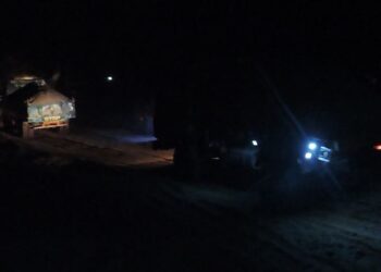 সন্ধ্যা হলেই জেগে উঠে পাবনার সব বালুমহল!